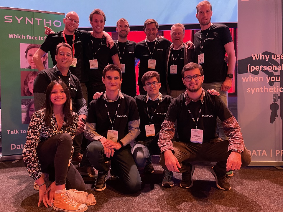 Syntho team synthetic data