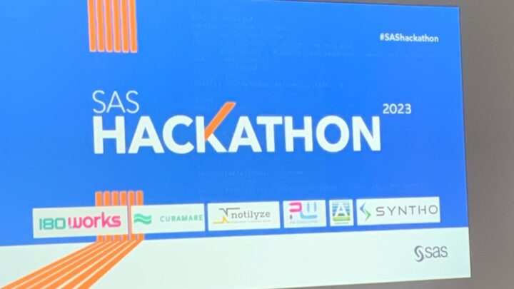 Úvodní snímek SAS hackathonu